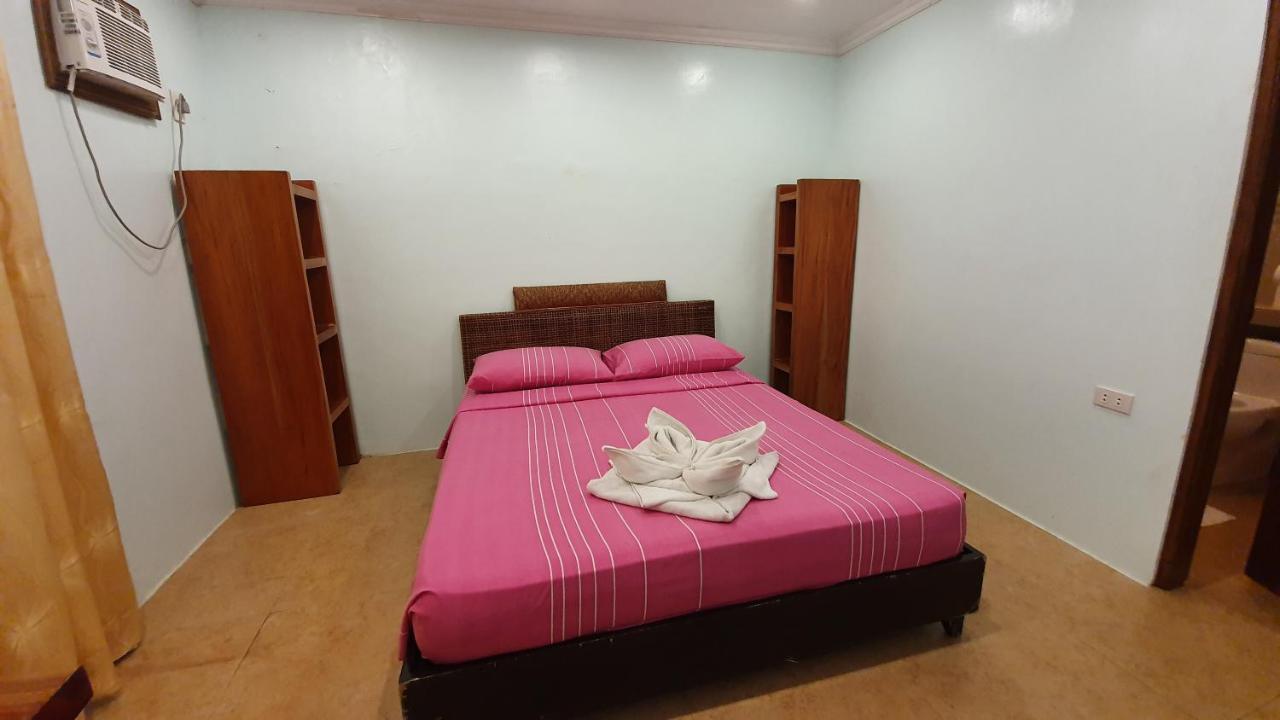 Pinjalo Resort Manoc-Manoc Екстер'єр фото